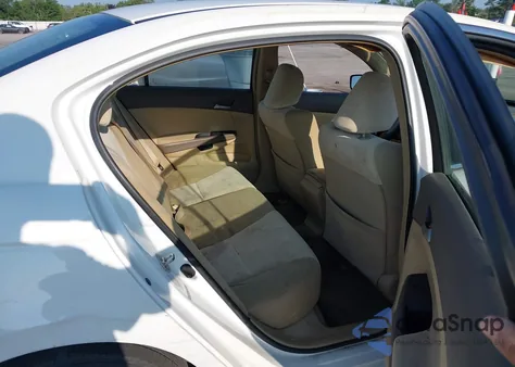 2008 Honda Accord 2.4 Lx-P из США, поврежденный, VIN 1HGCP26418A053361